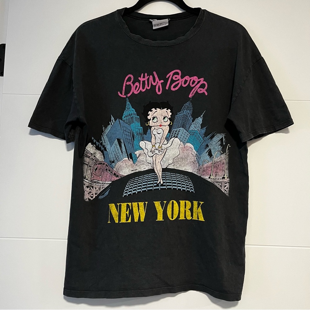 Zara | Betty Boop Graphic Tee Shirt